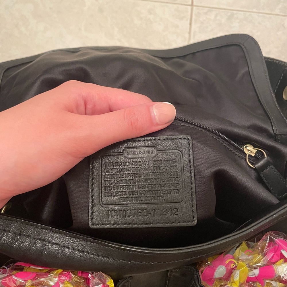 Coach Soho Black Leather Shoulder Bag - Picture 8 of 11